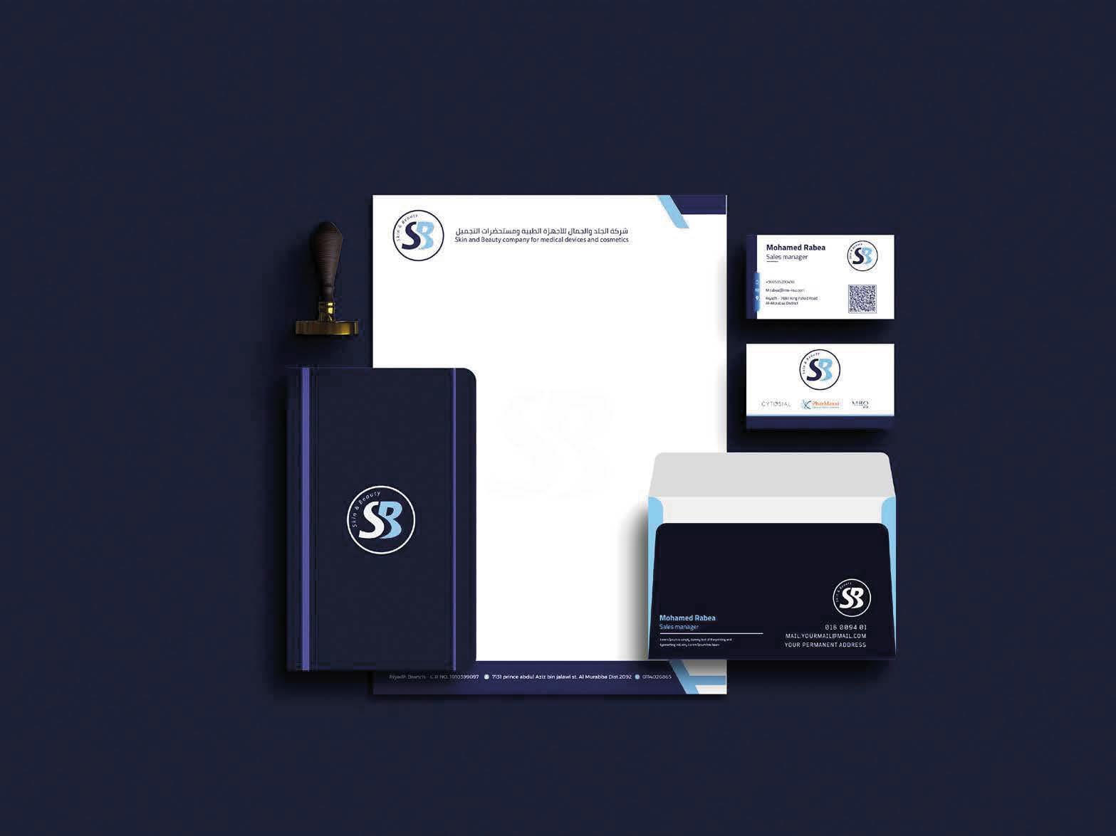 Online store website with custom e-commerce features